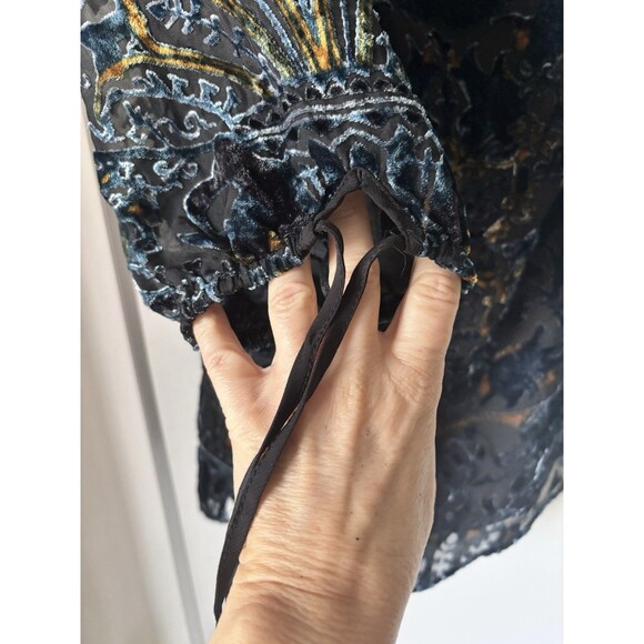 Off Shoulder Burnout Velvet Witchy Whimsigoth Gypsy Boho Top Black Blue Gold L - Picture 4 of 11